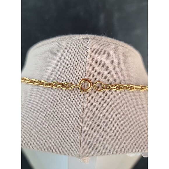 Vintage Gold Tone Metal Chain - Picture 5 of 10